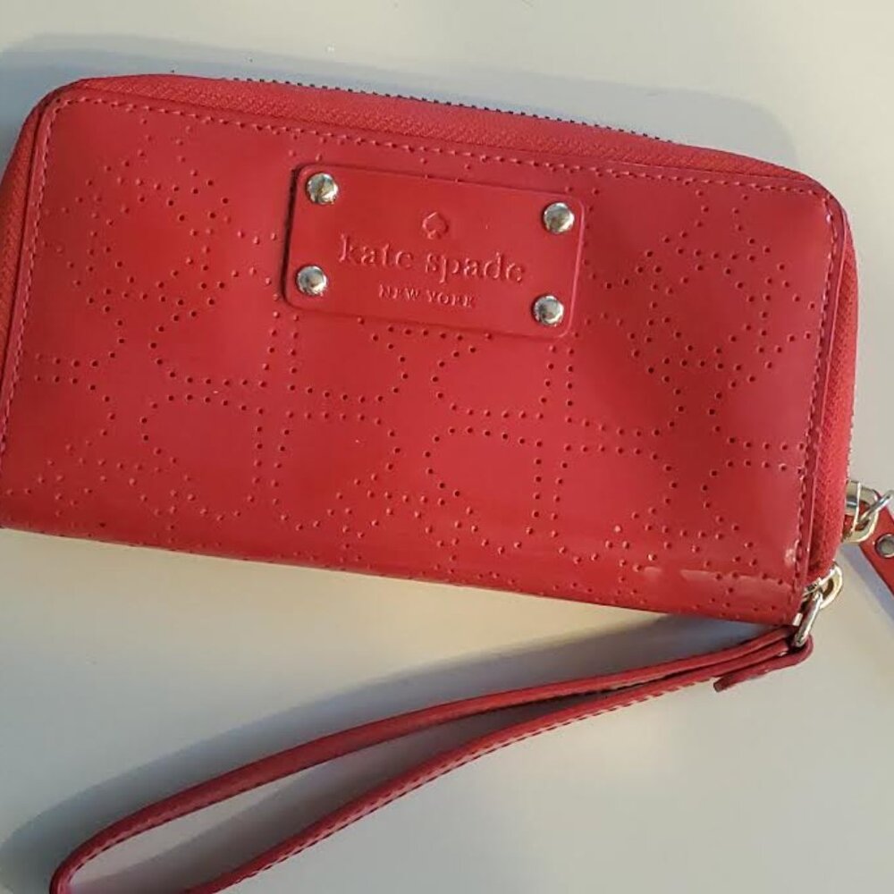 Kate Spade Jazzy Metro Red Patent Wallet Wristlet